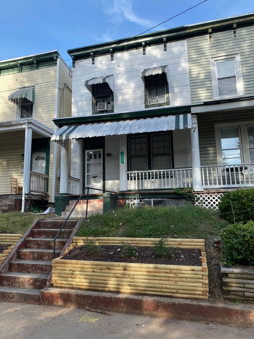 Large 3 bdrm/1 bath Home Within Walking Distance to VCU!