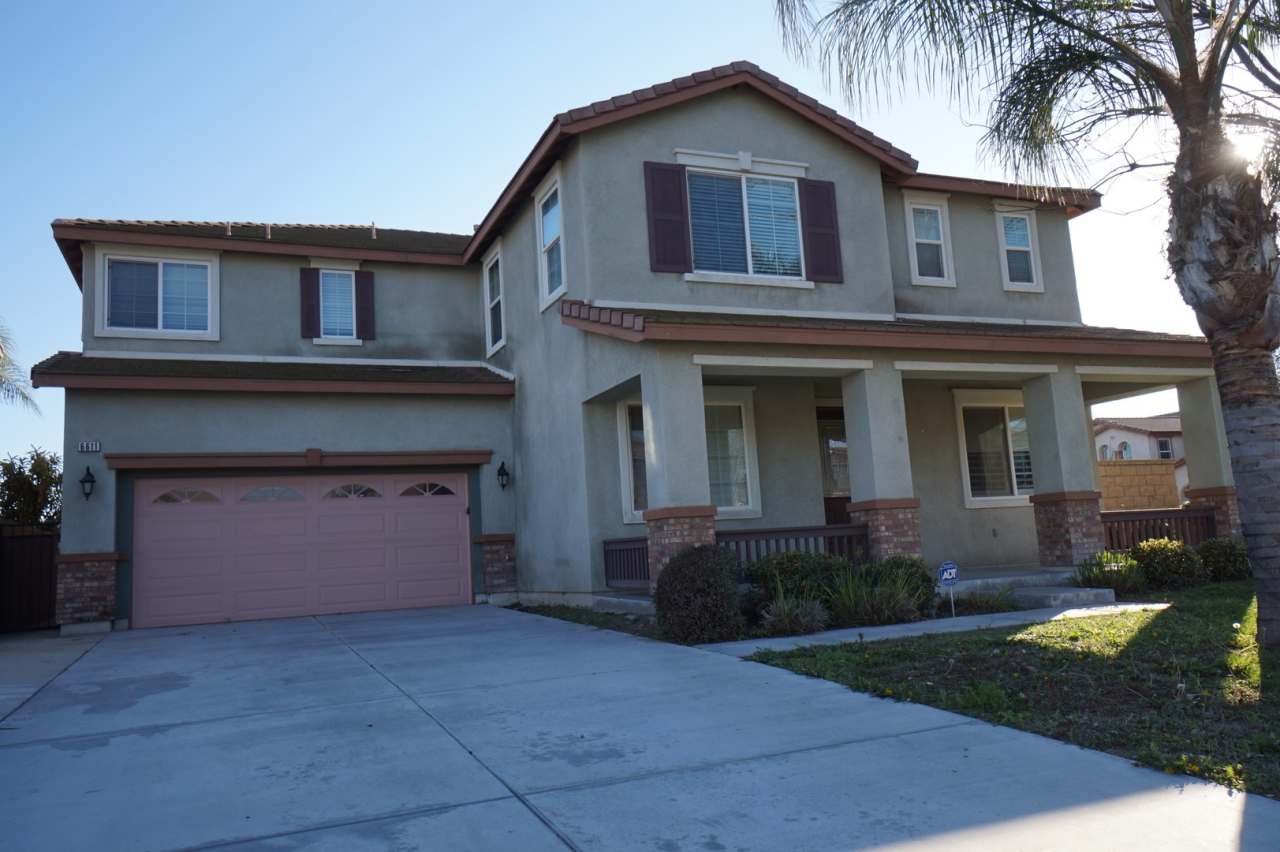 Big 5 Bedroom House with Loft