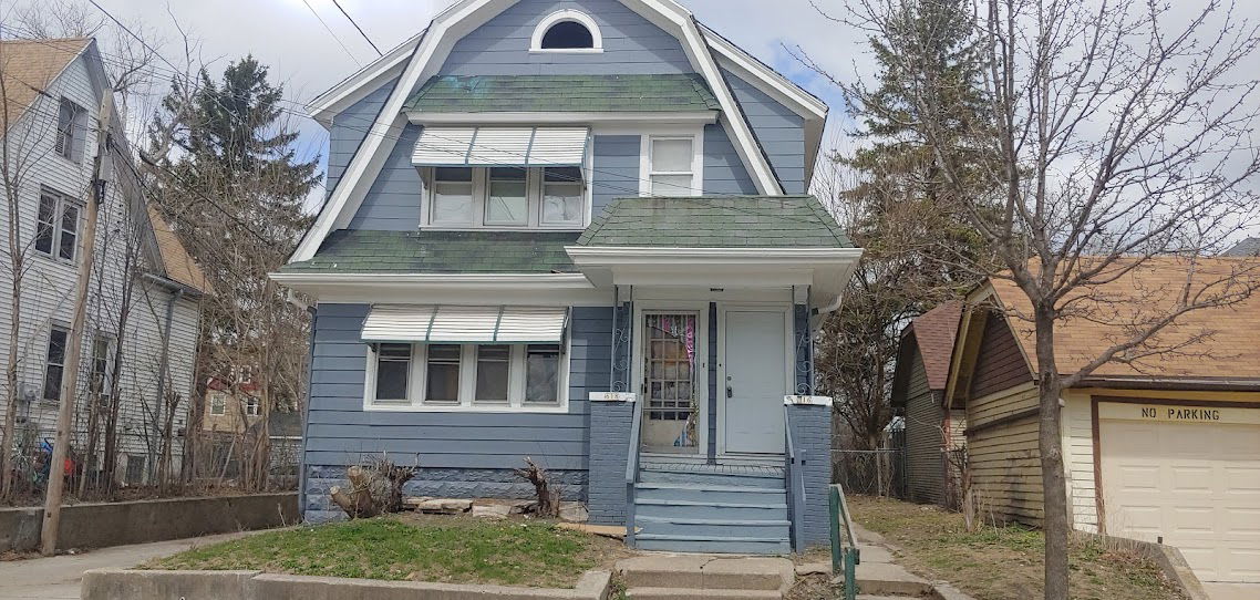 616 West Chambers Street