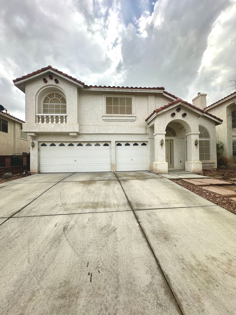 6747 Enchanted Cove Ct, Las Vegas, NV 89139