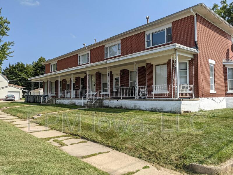 302 1/2 1st Street Southeast