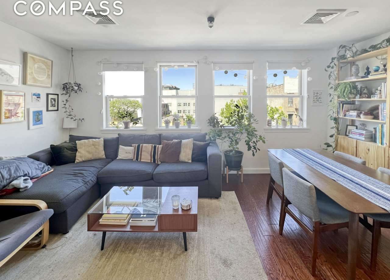 643 Washington Avenue