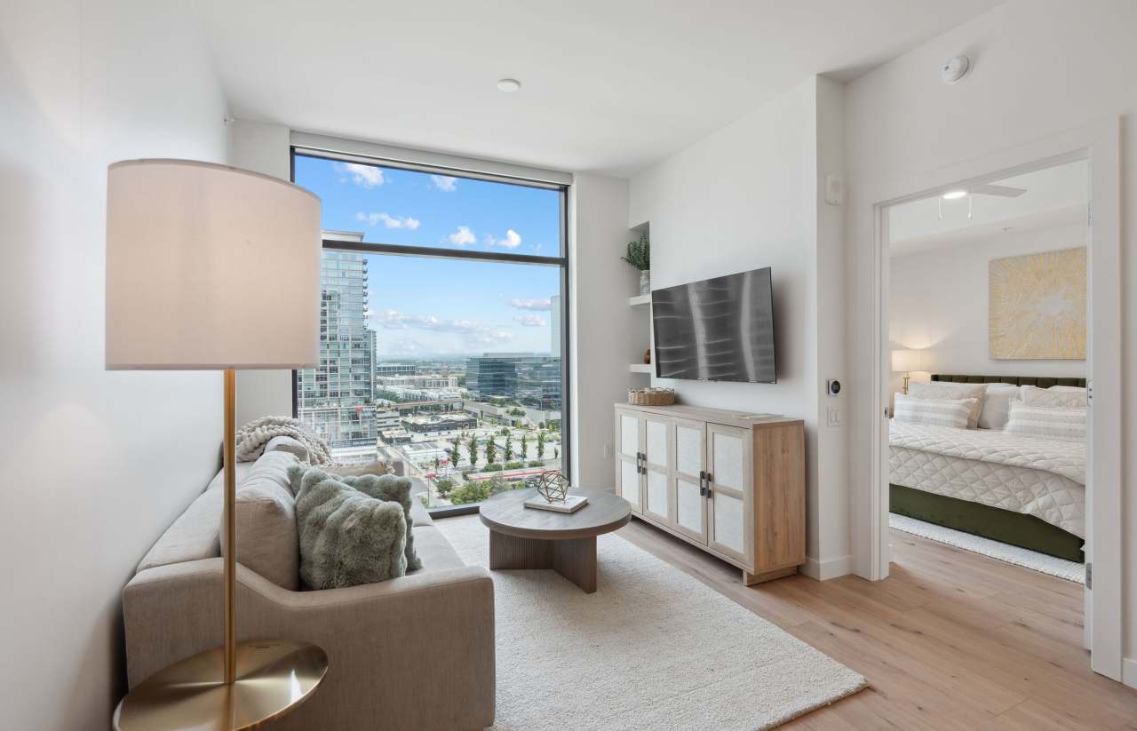 1212 Demonbreun Street