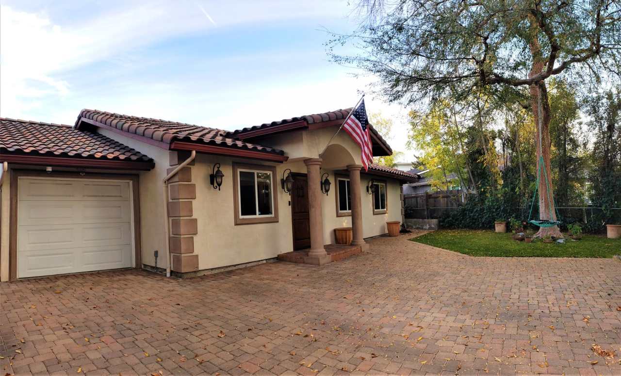 Exquisite 4 Bedroom + Office Single-Level Residence with Pool/BBQ in a Prime South-of-the-Boulevard Location