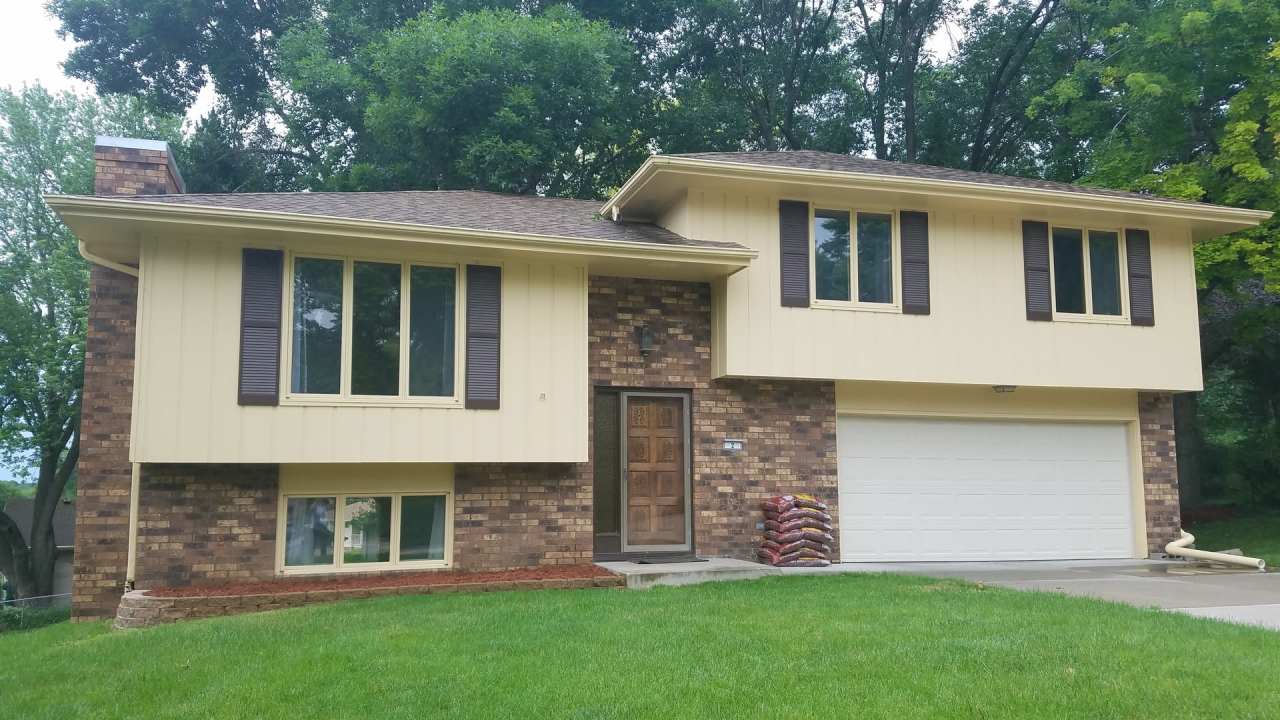 Split level with huge yard