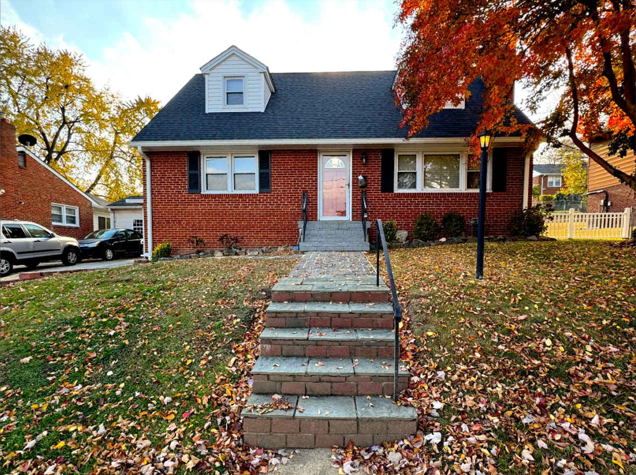 Beautiful 5 BR/3 BA Single-Family Home in Hyattsville!