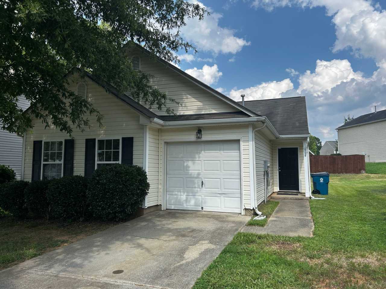 Lovely 3 Bedroom Home in Kyliglen!