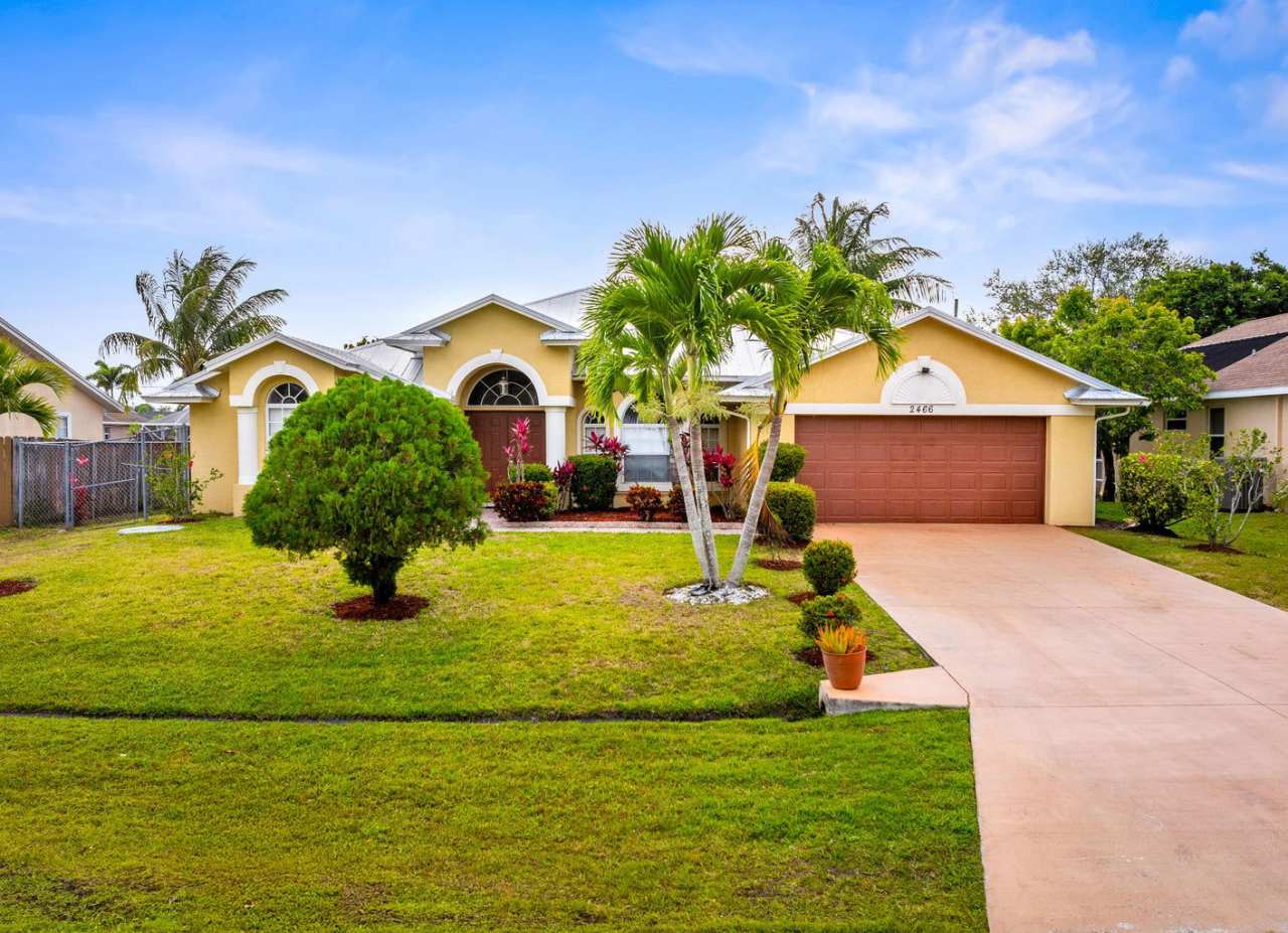 2466 Southwest Lafayette Street