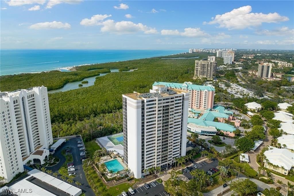 5601 Turtle Bay Drive unit: 302