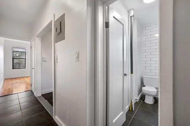 1715 East 8th Street