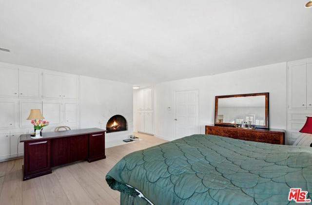 324 Marguerita Avenue