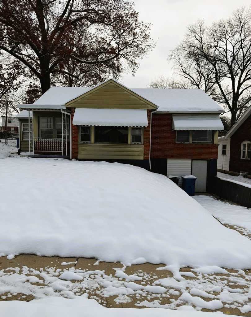 Spacious 2 Bedroom Rental!