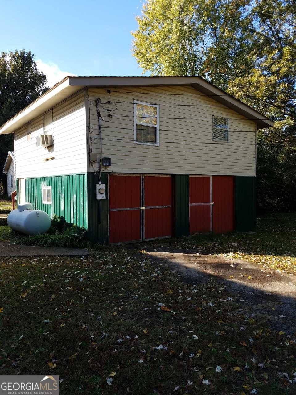 7 David Drive unit: B