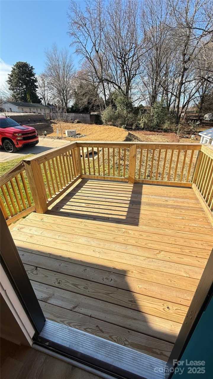 19815 N Ferry Street