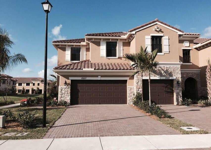 10217 Wellington Parc Drive