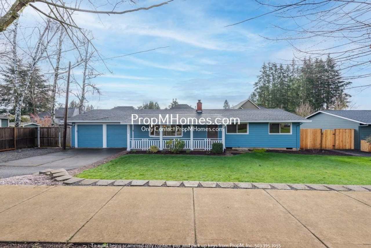 Updated Three Bedroom Gem in Oregon City!