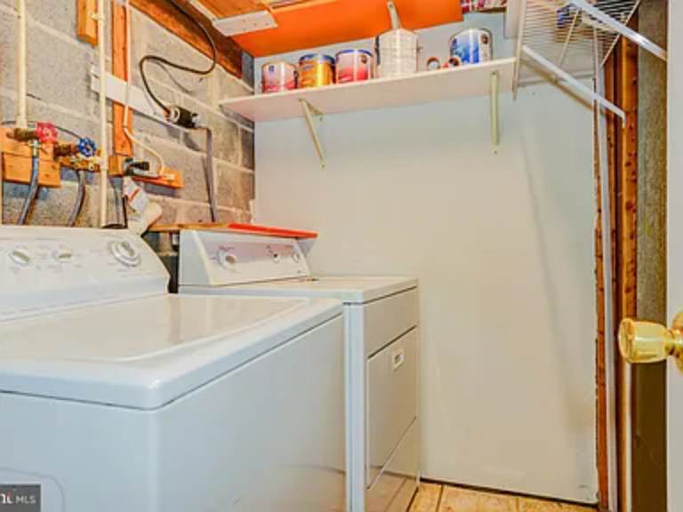 7500 South Arbory Lane