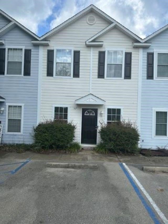 30 Old Courthouse Way