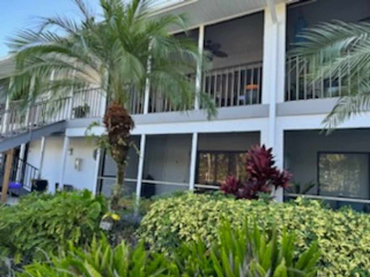 ** JANUARY 2-FEBRUARY 1, 2024 RENTAL FOR YOU FOR THE MONTH!!! SANDPIPER WEST ** SEASONAL HIGHLY DESIRABLE LOCATION! NAPLES