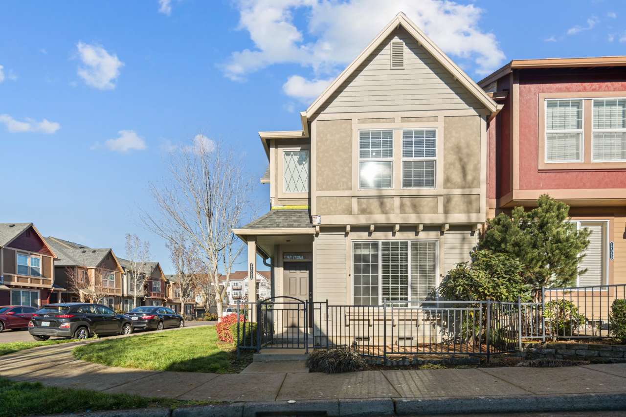 17097 Southwest Glen Park Court