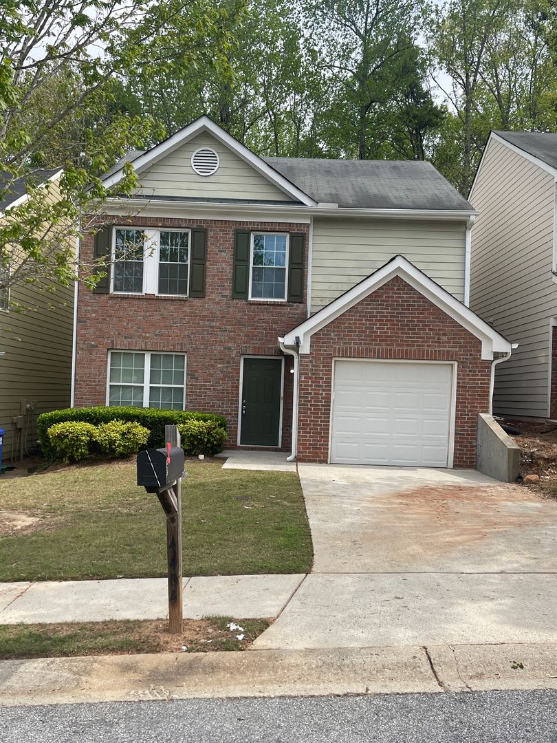 Charming 4-Bedroom Home for Lease in Union City!