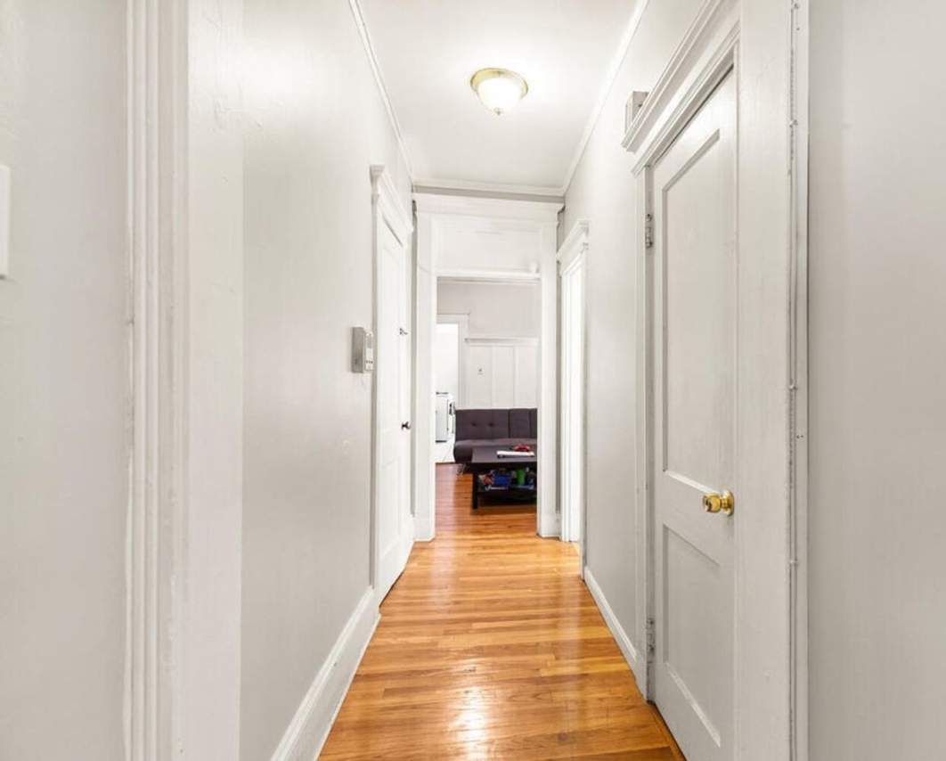 Nice 4 bed in Allston