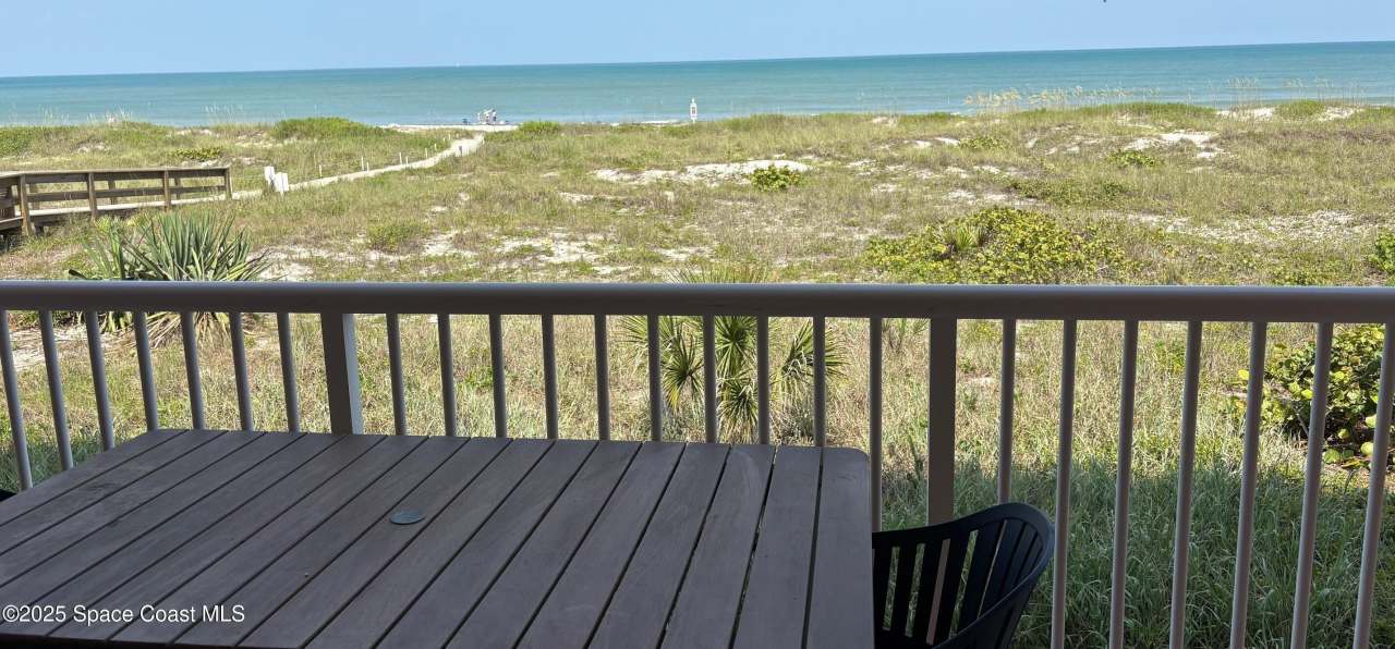 5 Sunflower Street unit: 6