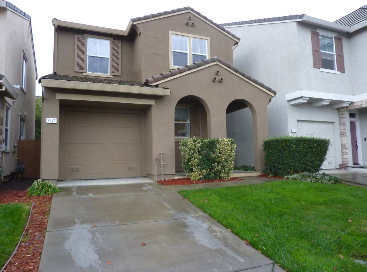 2371 Snowberry Circle