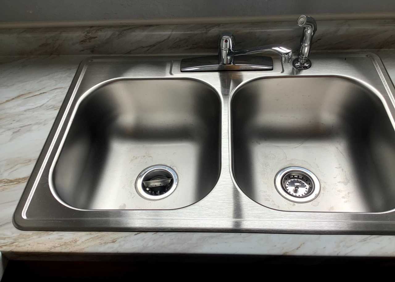 2-Bedroom 1 1/2 bathroom townhouse in Springfield