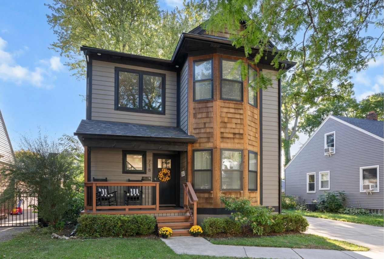 718 N Alexander Avenue