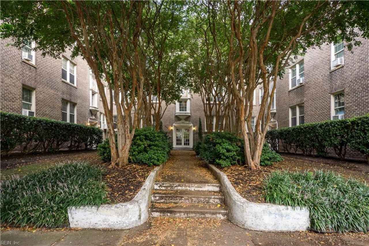 Adorable Condo in Ghent!