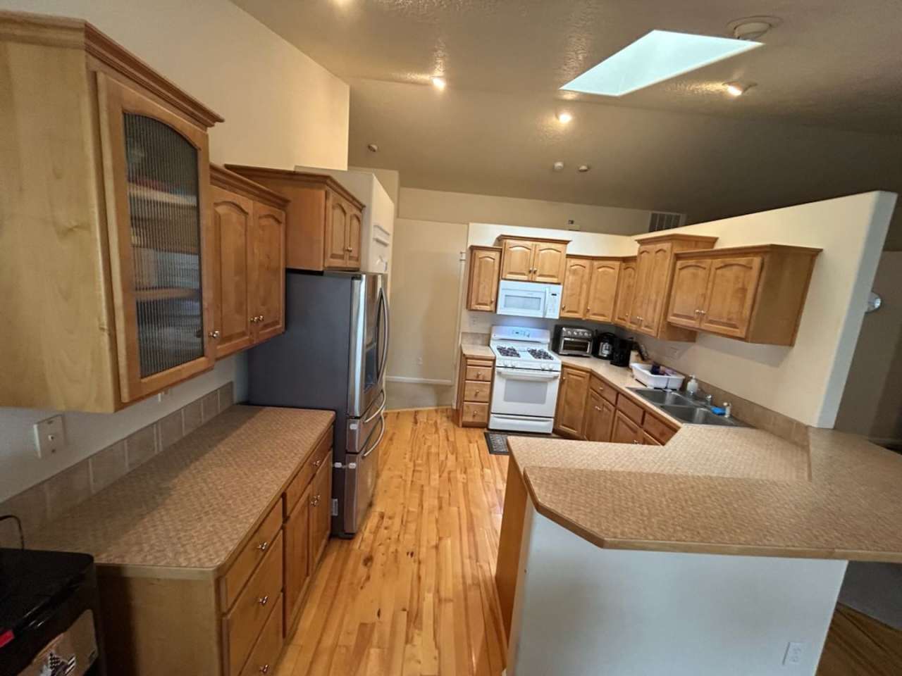 ONE LEVEL Beautiful 4 BR 2 Bath Home 2100 SF / Open and spacious home a MUST see!