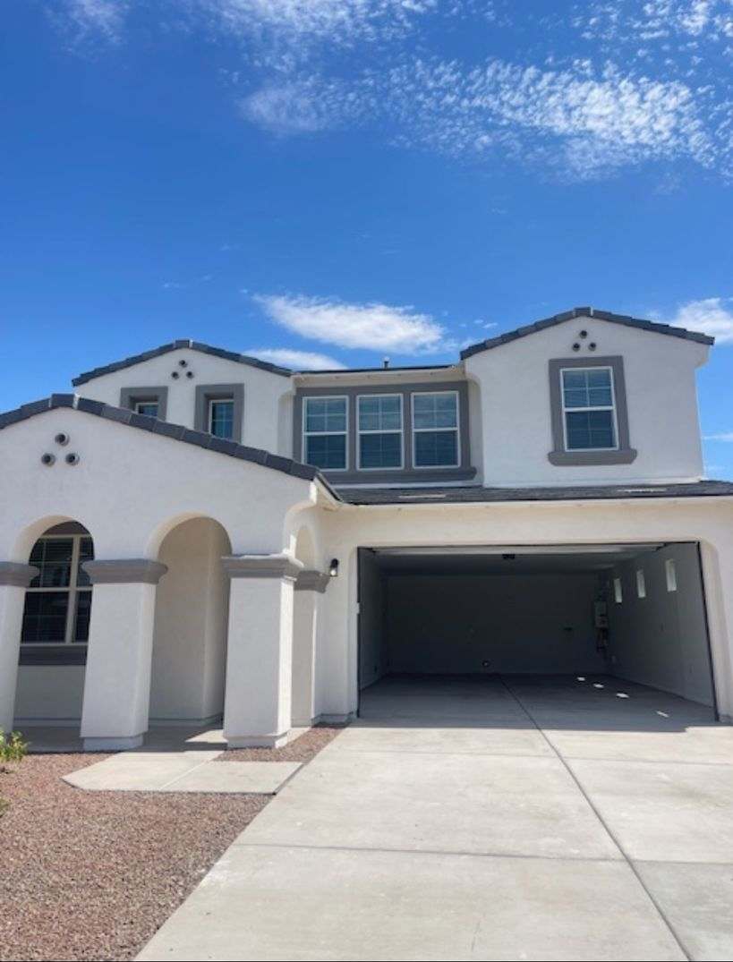 BRAND NEW 4 BEDROOM HOME IN ALORAVITA