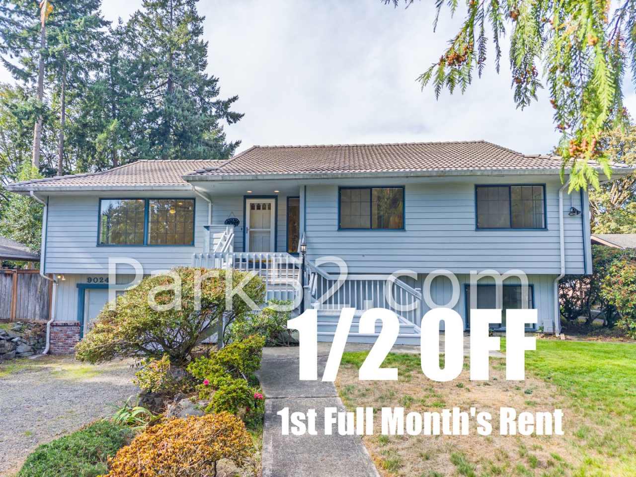 1/2 Off First Full Month! 4 Bedroom Single Family Home in Lakewood