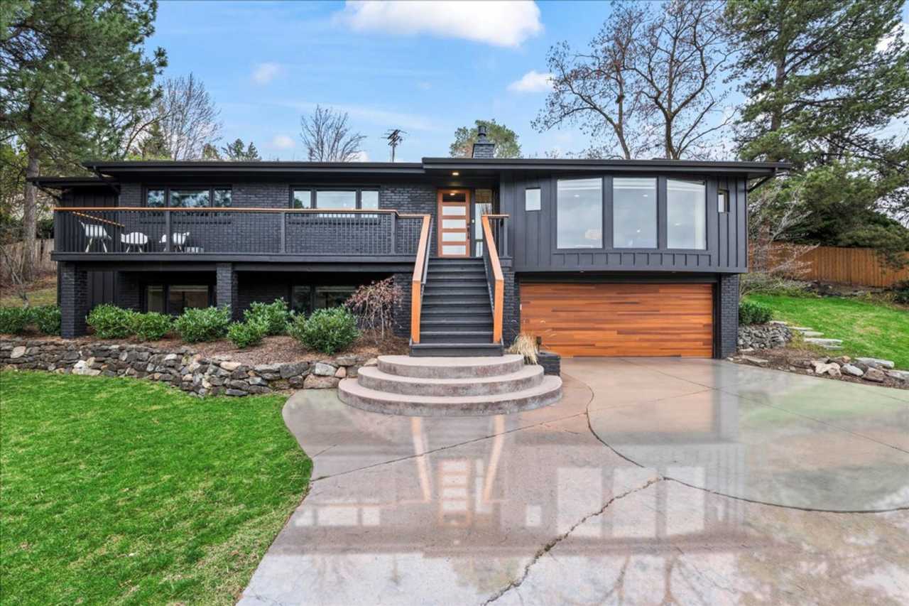 Fully Furnished Luxury Executive Rental