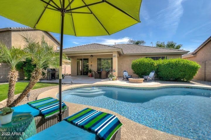 2870 S NEBRASKA Street