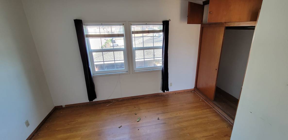 705 West Glenoaks Boulevard