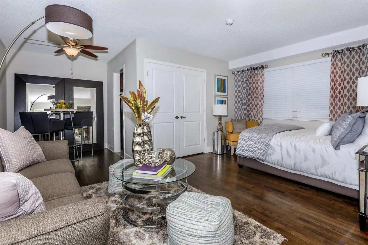 Infinity at Plaza West