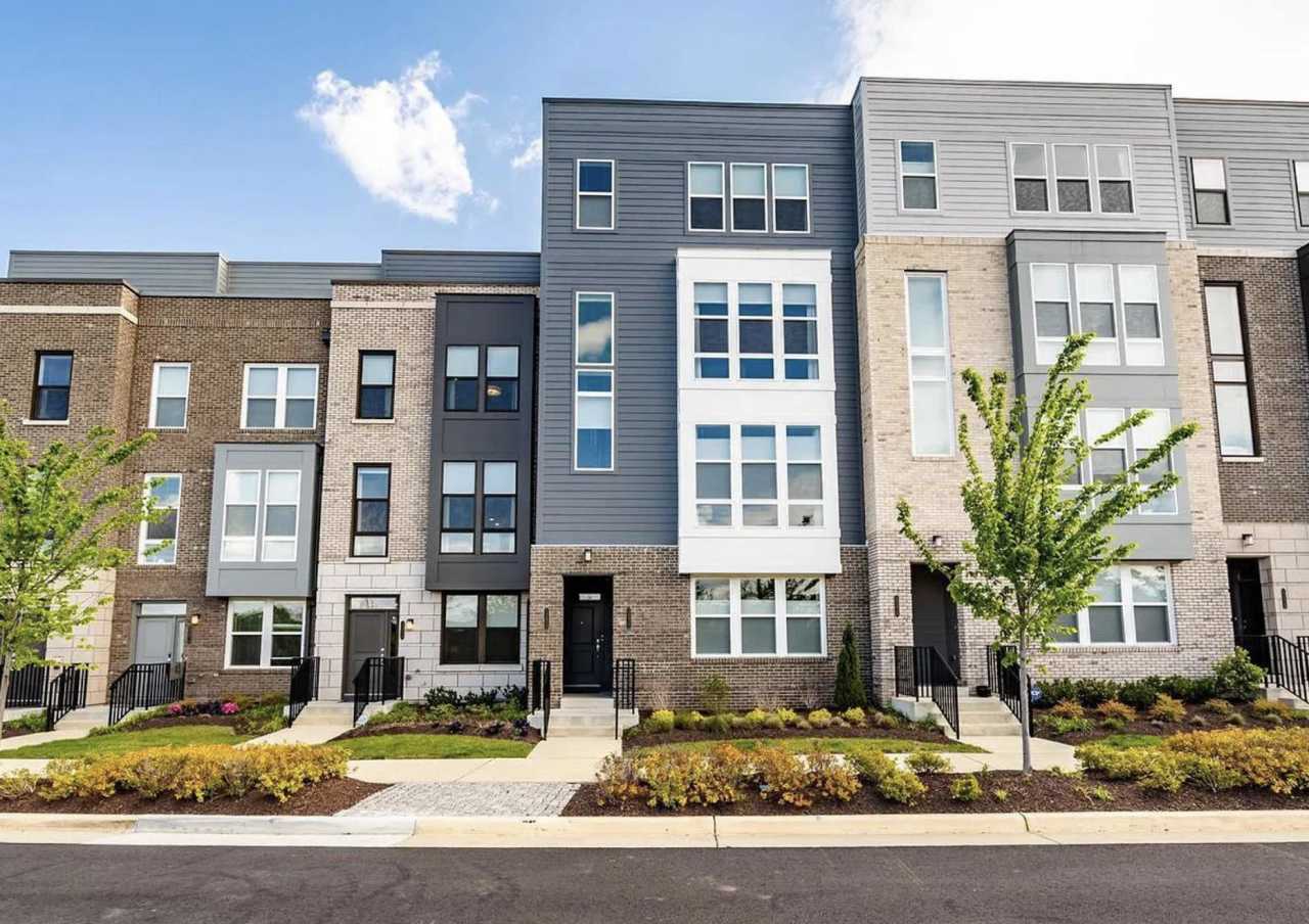 13362 Arrowbrook Centre Dr