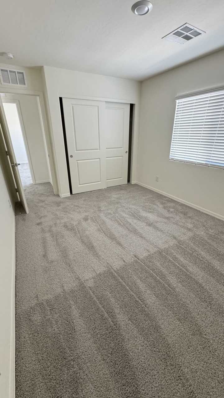 1659 Luna Cliff Avenue