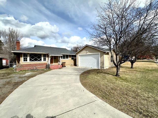 1309 East 37th Avenue