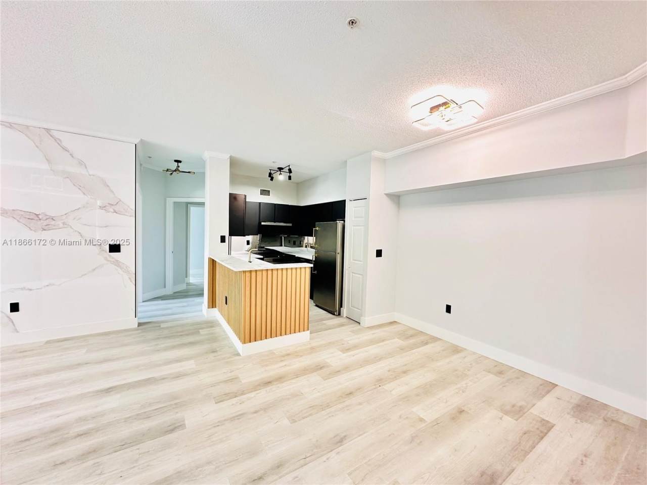 11637 W ATLANTIC BLVD