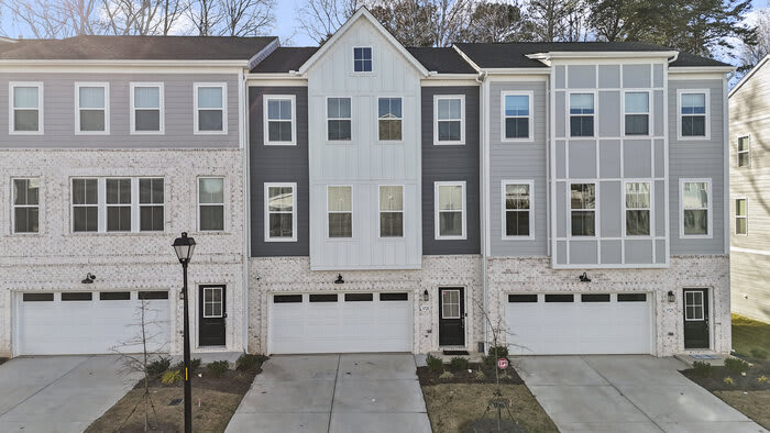 3744 Keyworth Way