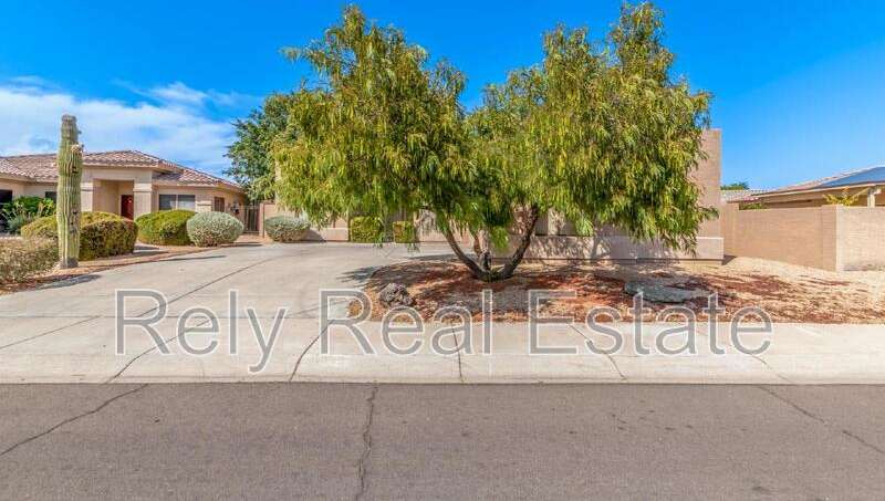 13232 W Edgemont Ave