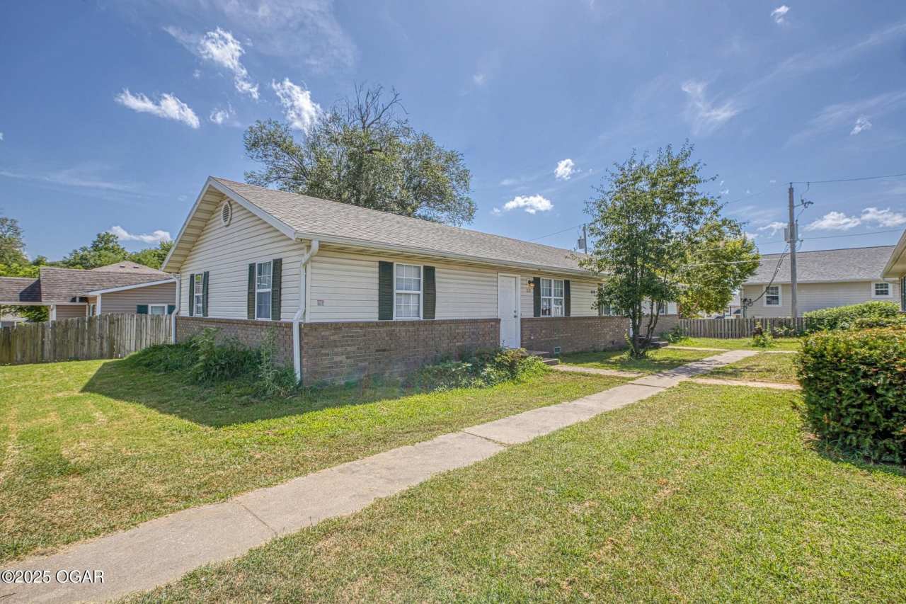 828 S Patterson Avenue