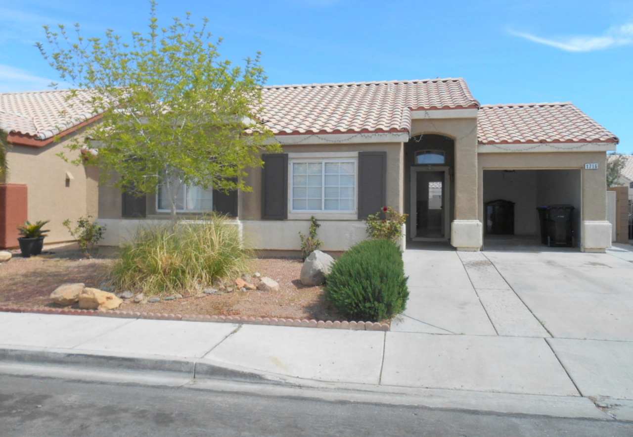 Cute Home in NW side of Town