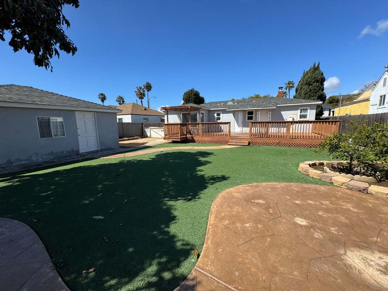 Charming 3-Bedroom Home with a spacious yard and modern amenities in Chula Vista