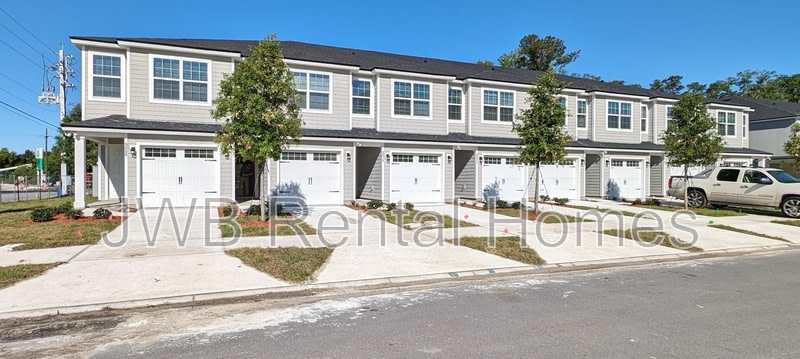 9808 Morgan Marsh Ct