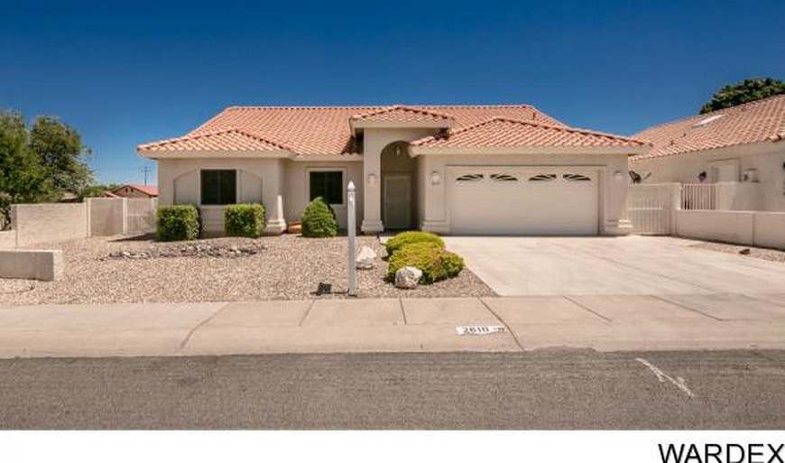 4 Bedroom House Across from Golf Course! *HOME IS CURRENTLY OCCUPIED, PLEASE DO NOT DISTURB THE TENANTS*