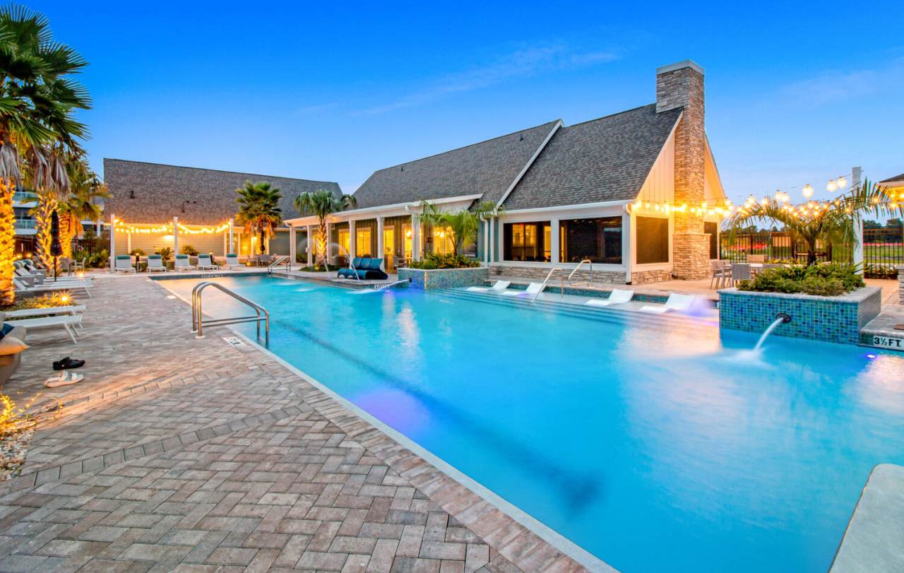 Watermark at Urban Blu